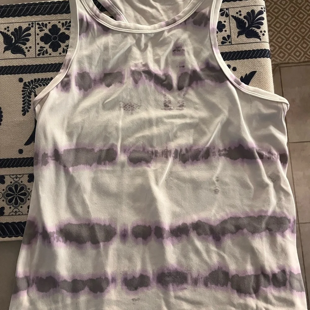 Lululemon Purple and White Tank Top - Picture 2 of 3